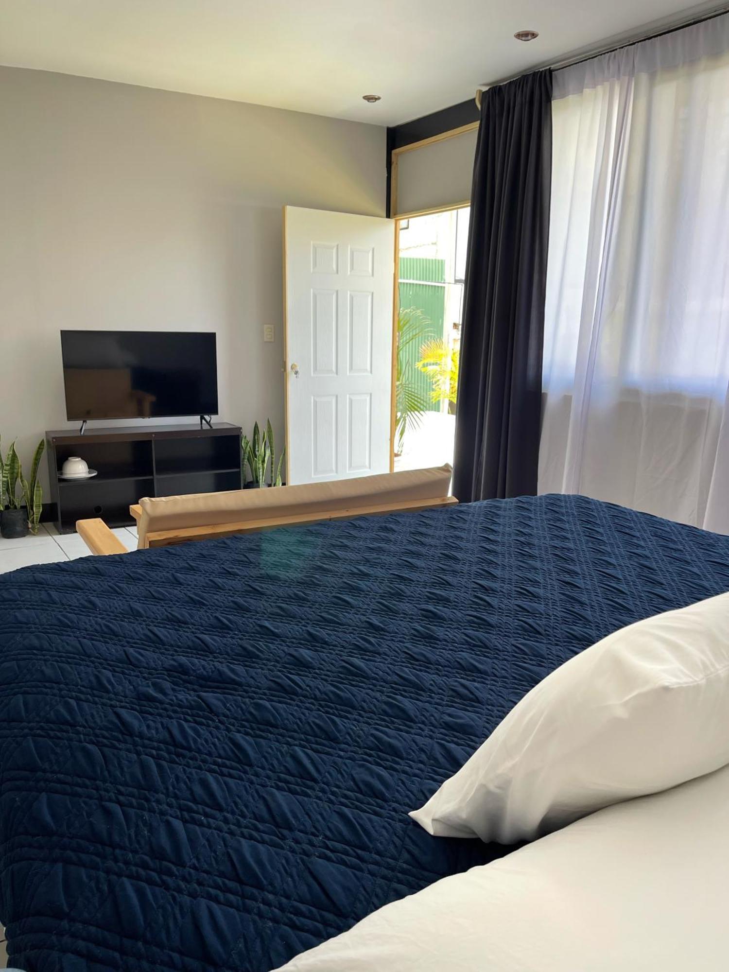 Habitacion Privada Lamat I San Pedro La Laguna Exteriör bild